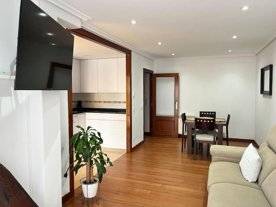 Piso Acogedor Y Centrico Apartman Santoña Kültér fotó