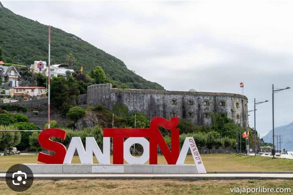 Piso Acogedor Y Centrico Apartman Santoña Kültér fotó