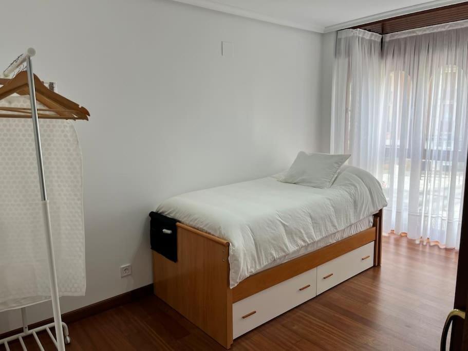 Piso Acogedor Y Centrico Apartman Santoña Kültér fotó