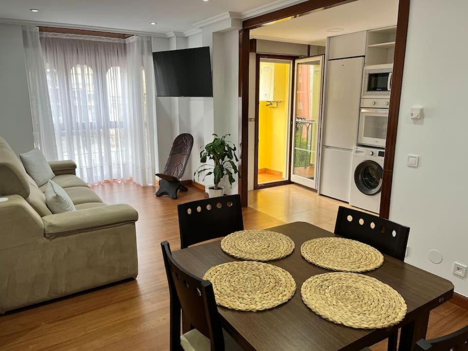 Piso Acogedor Y Centrico Apartman Santoña Kültér fotó