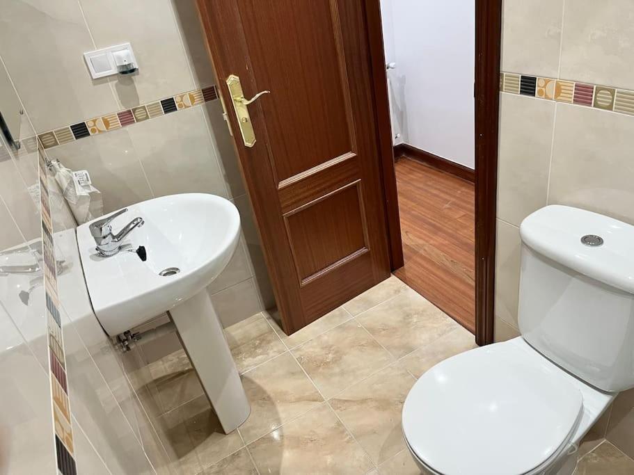 Piso Acogedor Y Centrico Apartman Santoña Kültér fotó